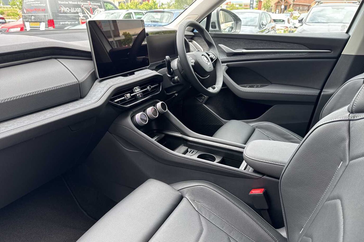 SKODA Kodiaq 1.5 TSI (204ps) SE L iV (5s) DSG