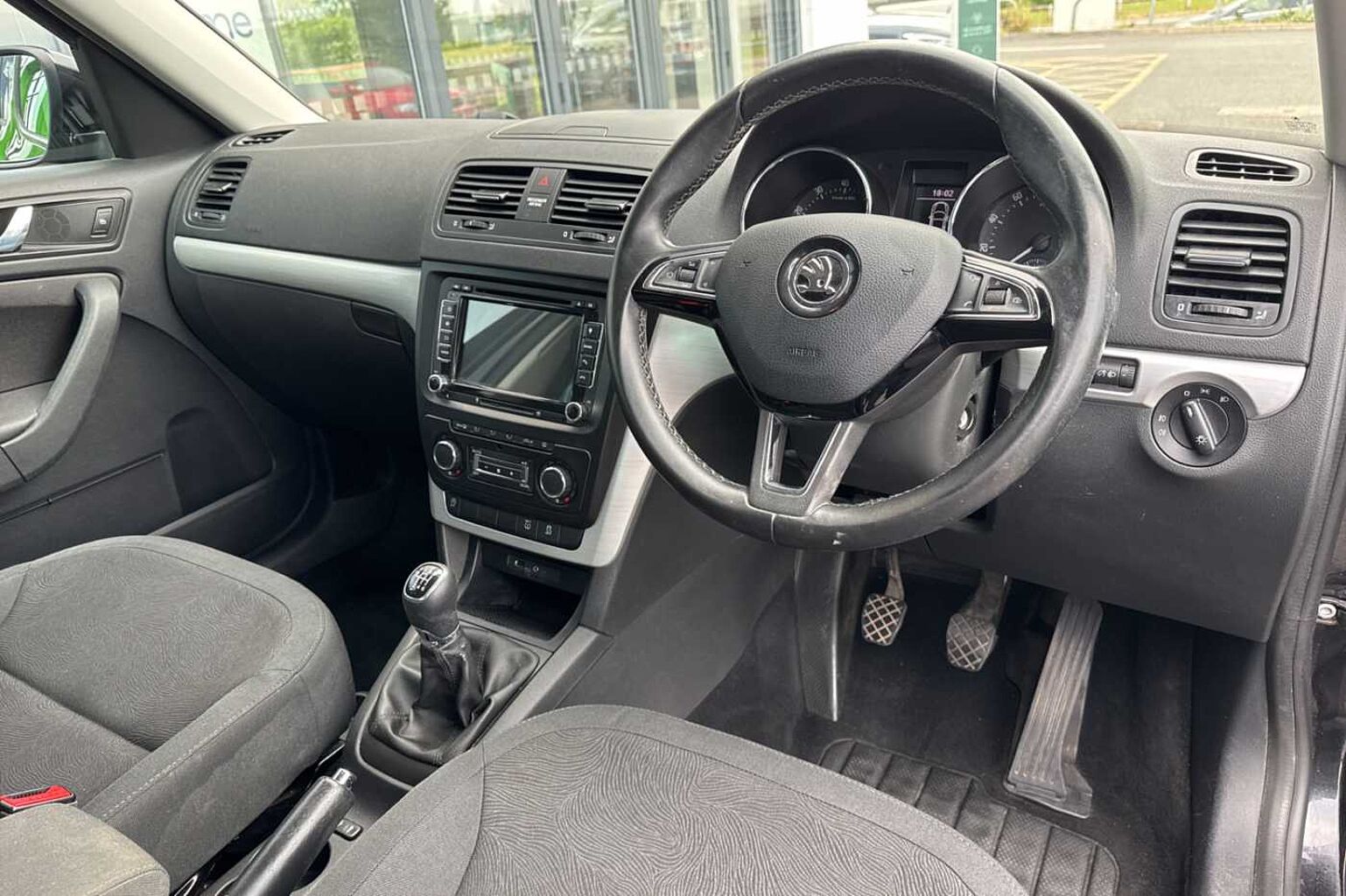SKODA Yeti 1.2 TSI (110PS) SE 5-Dr