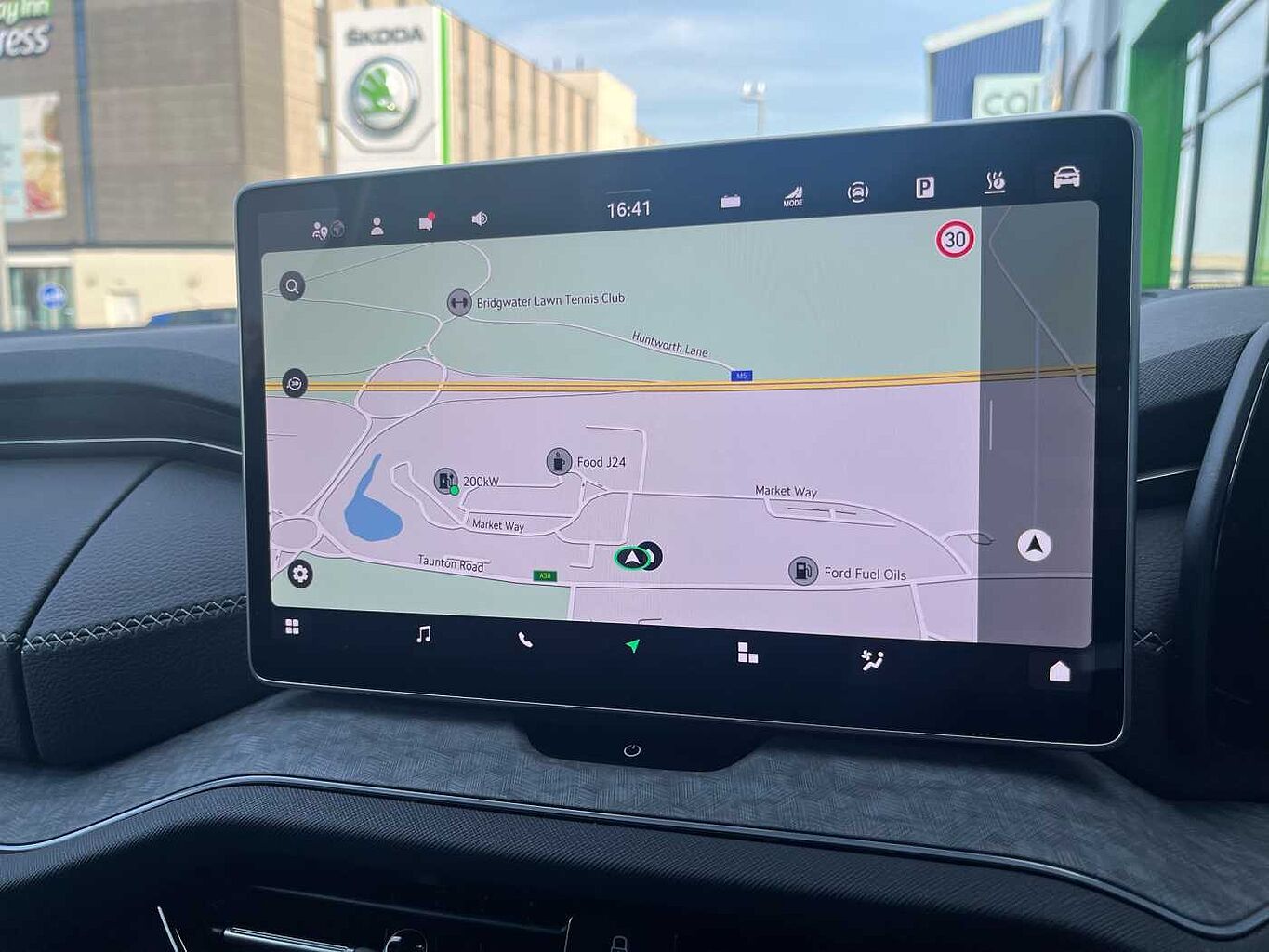 SKODA Kodiaq 1.5 TSI (204ps) SE L iV DSG