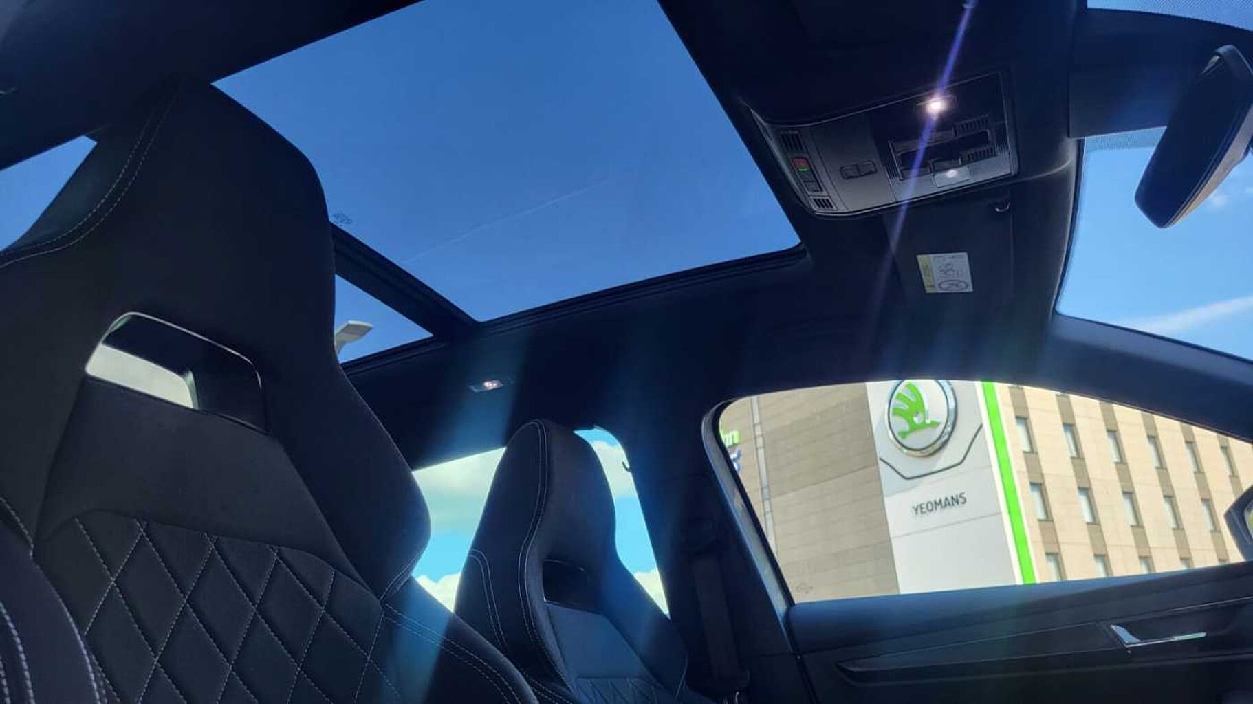 SKODA Karoq SUV 1.5 TSI (150ps) SportLine ACT DSG