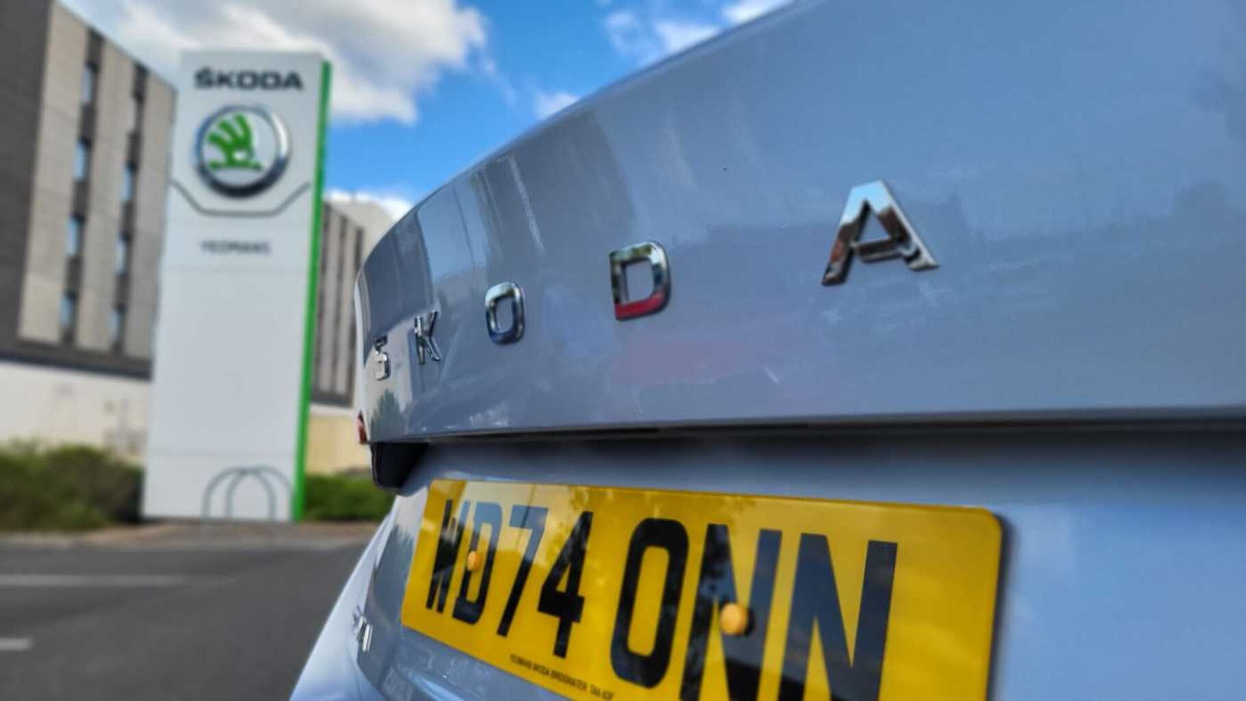 SKODA Octavia Hatchback 2.0TDI (150ps) SE L SCR DSG