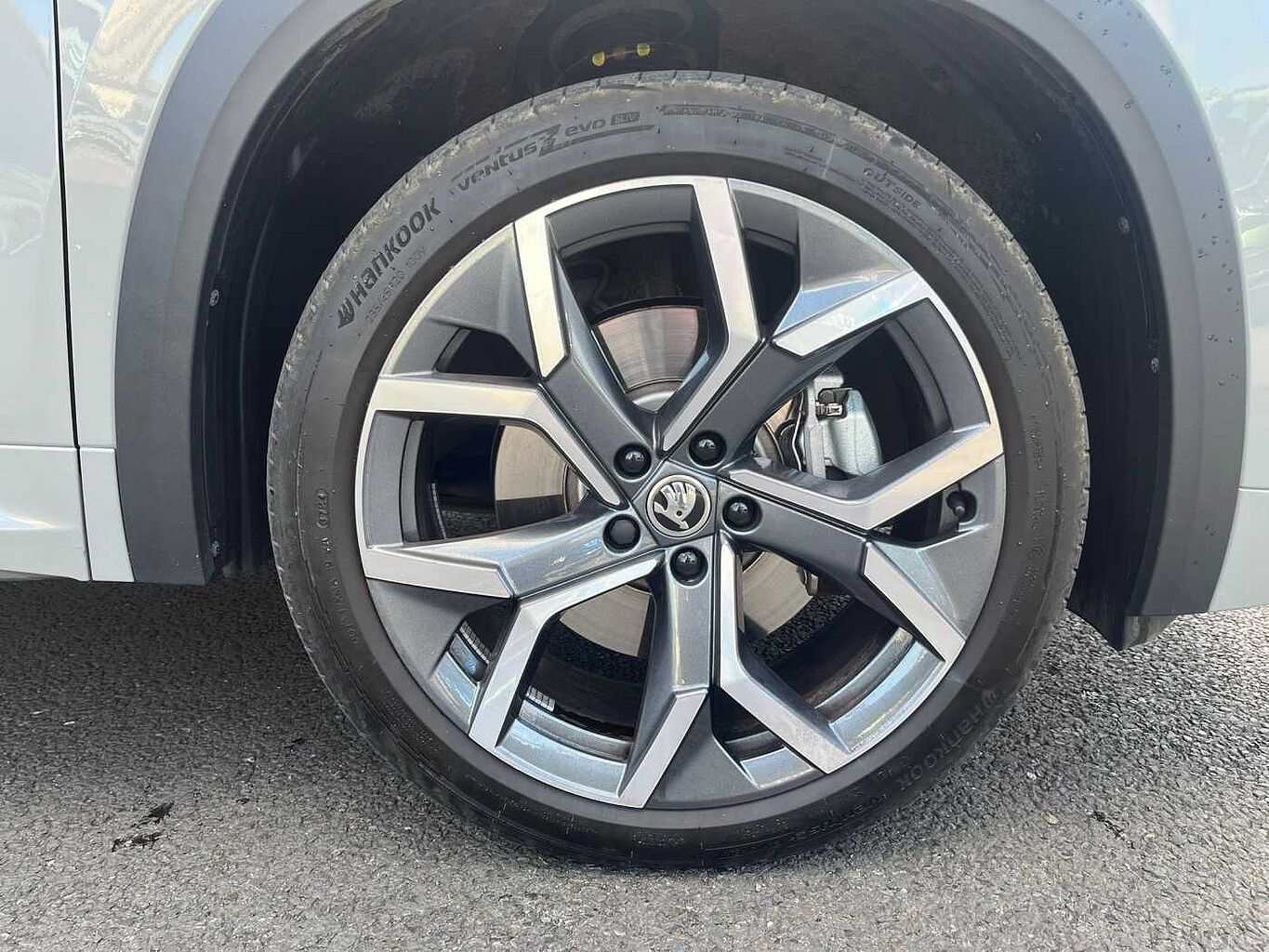 SKODA Kodiaq 1.5 TSI e-TEC (150ps) Sportline 7 Seat DSG
