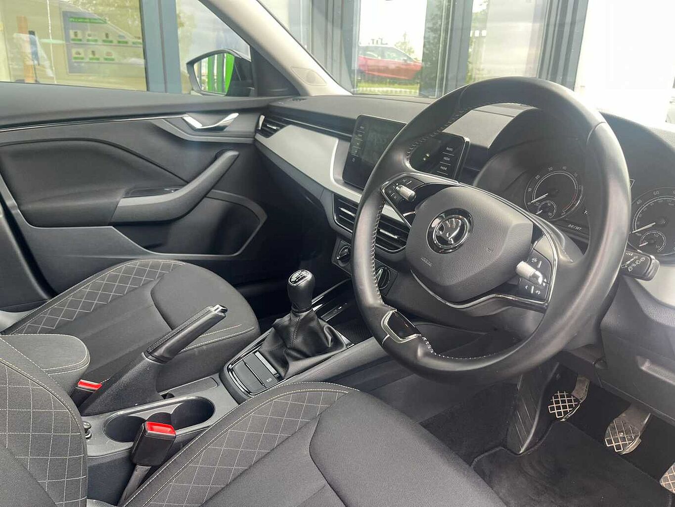 SKODA Kamiq 1.0 TSI (111ps) SE Drive SUV