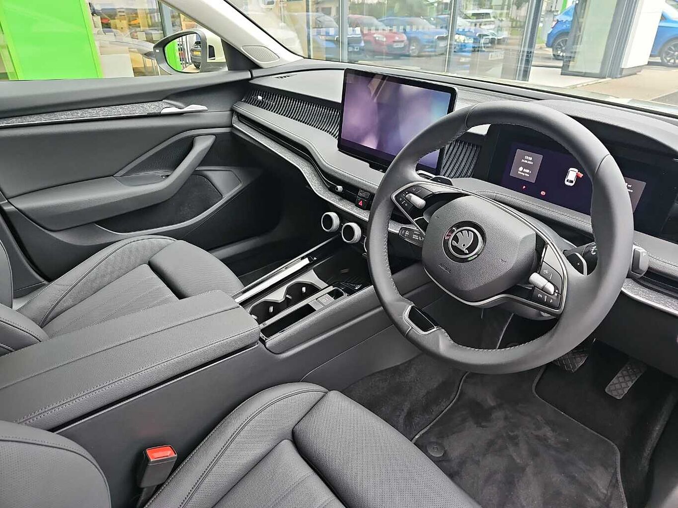 SKODA Superb Estate 1.5 TSI e-TEC SE L 5dr DSG