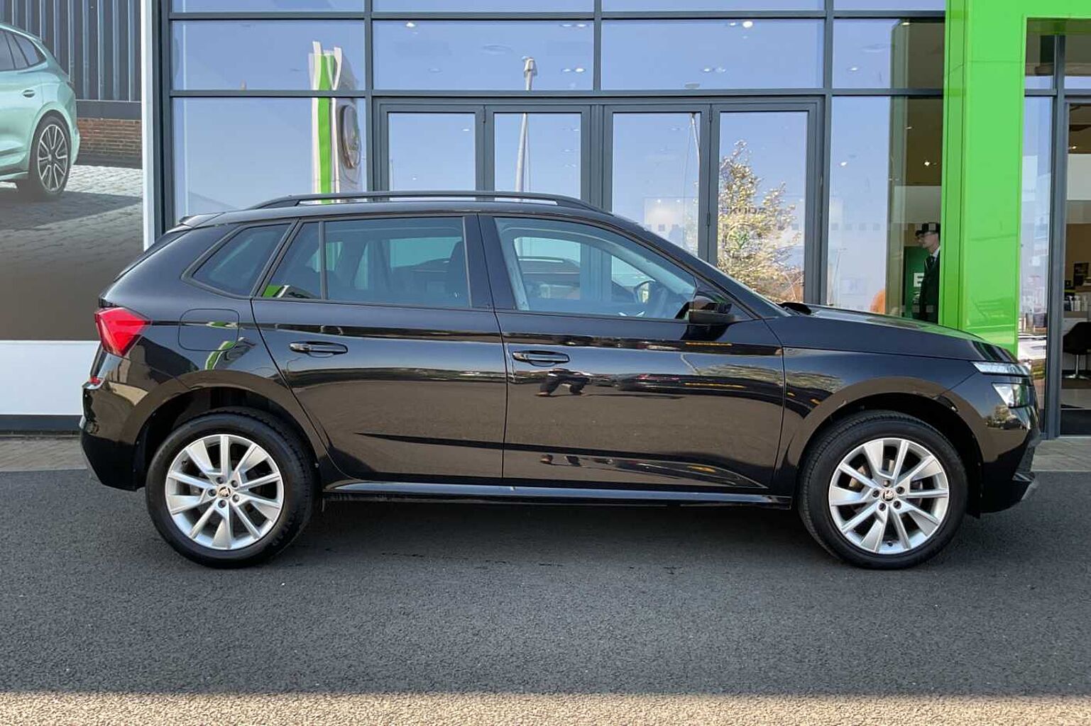 SKODA Kamiq 1.0 TSI (110ps) SE Drive DSG SUV