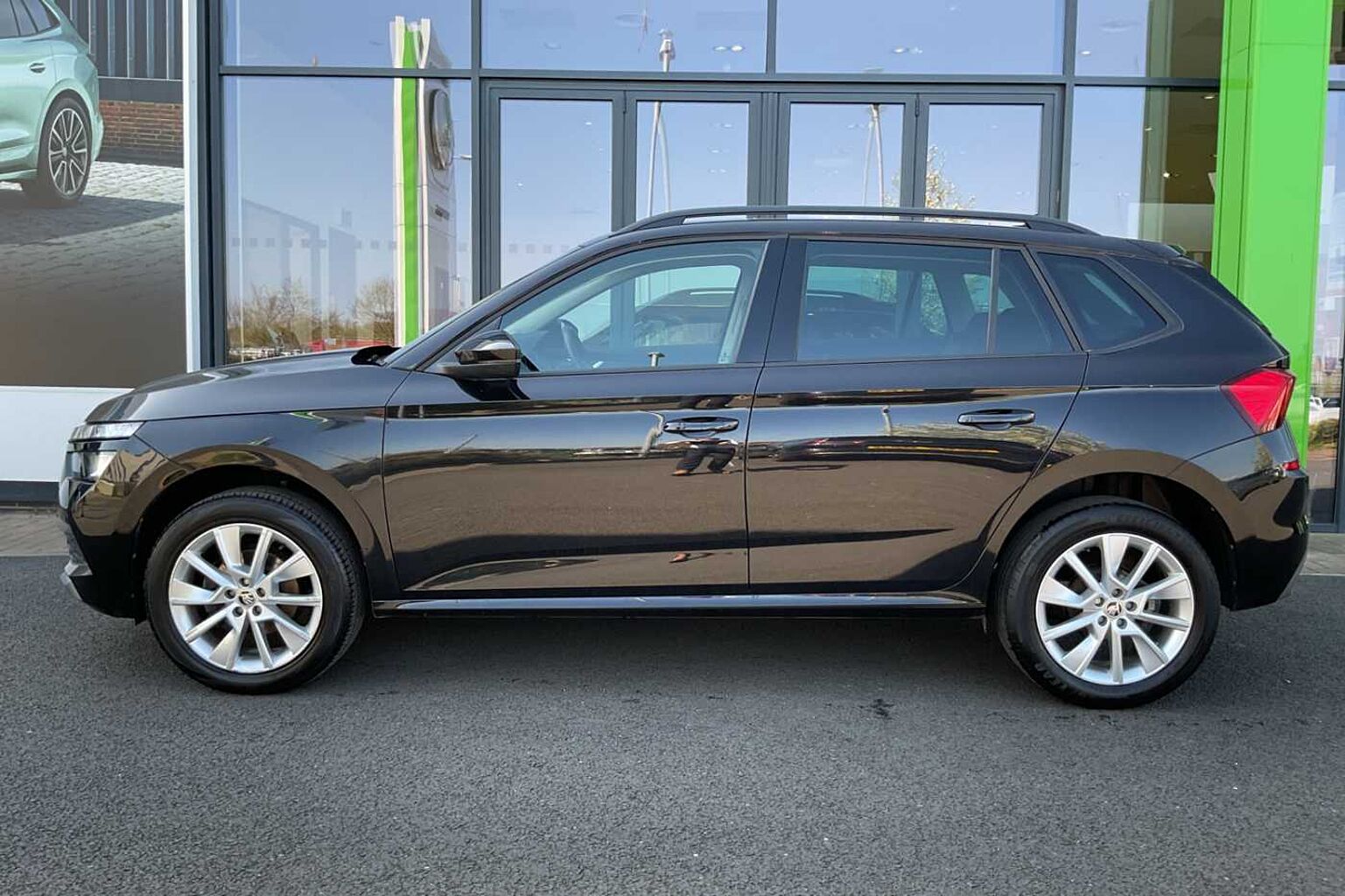 SKODA Kamiq 1.0 TSI (110ps) SE Drive DSG SUV