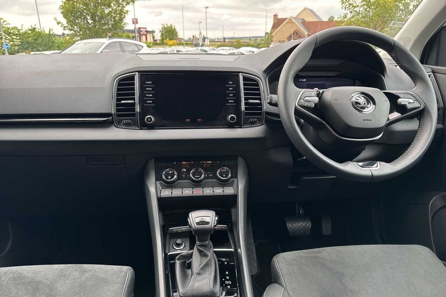 SKODA Karoq SUV 1.5 TSI (150ps) SE L ACT DSG