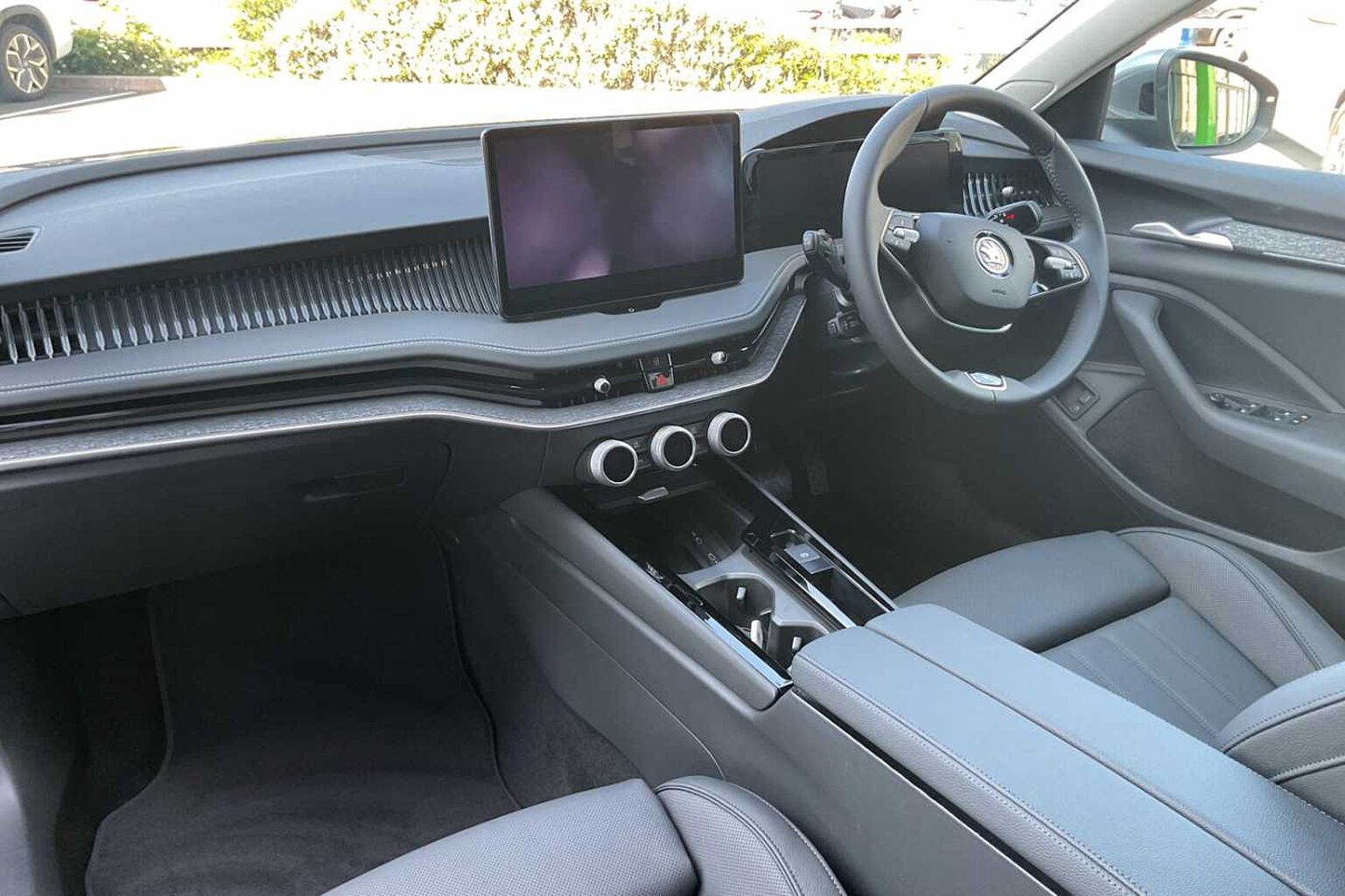 SKODA Superb 1.5 TSI (204ps) SE L iV DSG