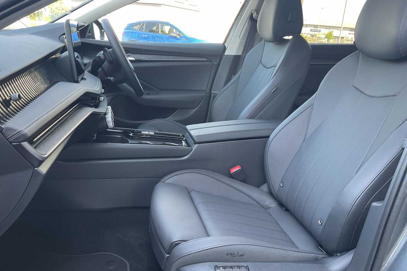 SKODA Superb 1.5 TSI (204ps) SE L iV DSG