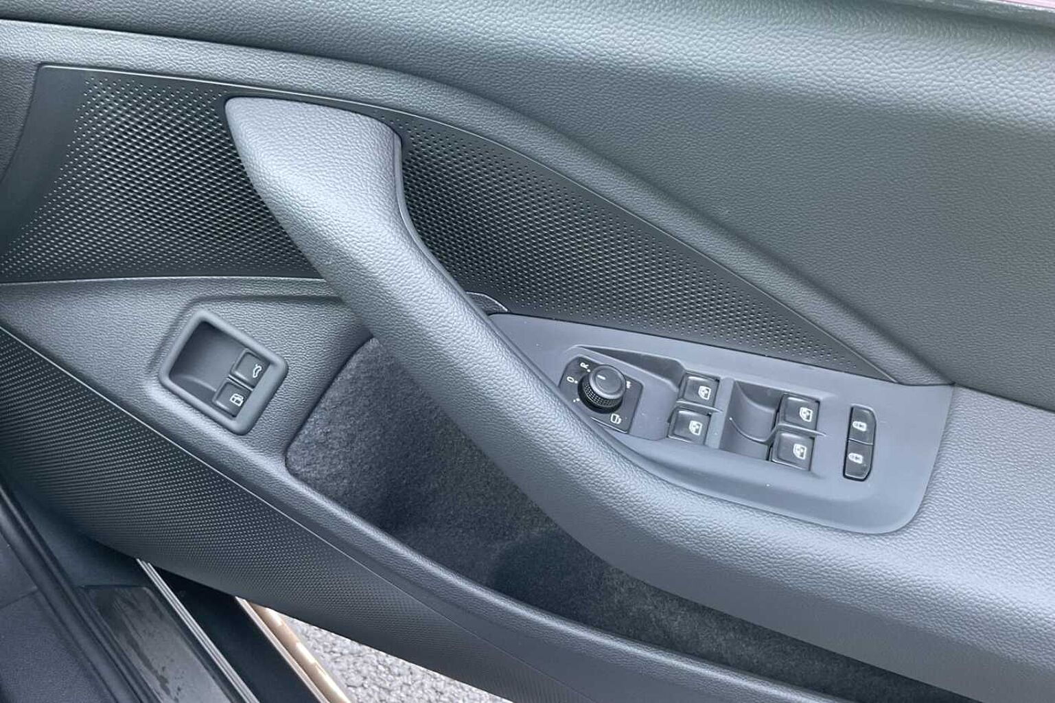 SKODA Superb 1.5 TSI (204ps) SE L iV DSG