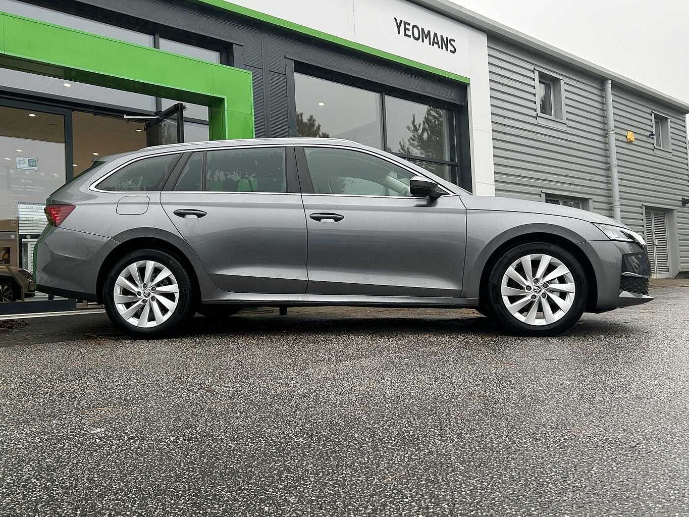 SKODA Octavia Estate 1.5 TSI e-TEC (150ps) SE L ACT DSG