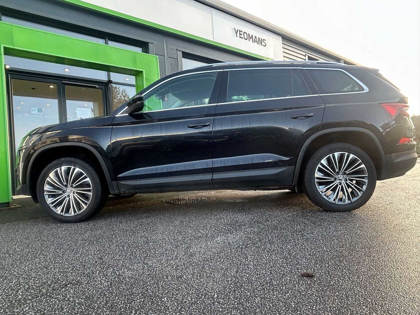 SKODA Kodiaq 2.0TDI 200ps 4X4 SE L Executive 7s SCR DSG