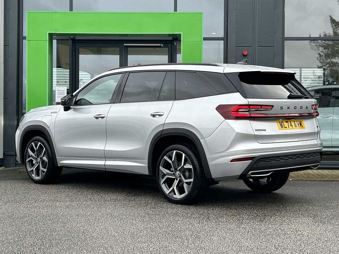 SKODA Kodiaq 1.5 TSI (204ps) Sportline iV DSG