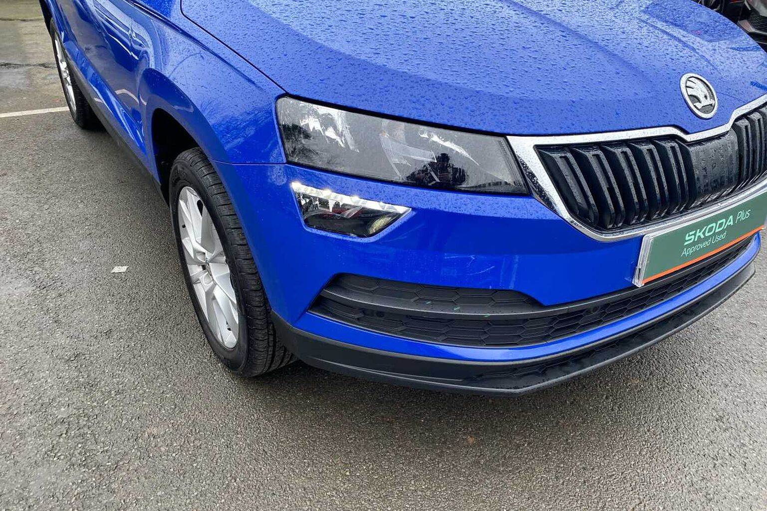 SKODA KAROQ 1.0 TSI 110 SE Technology 5dr