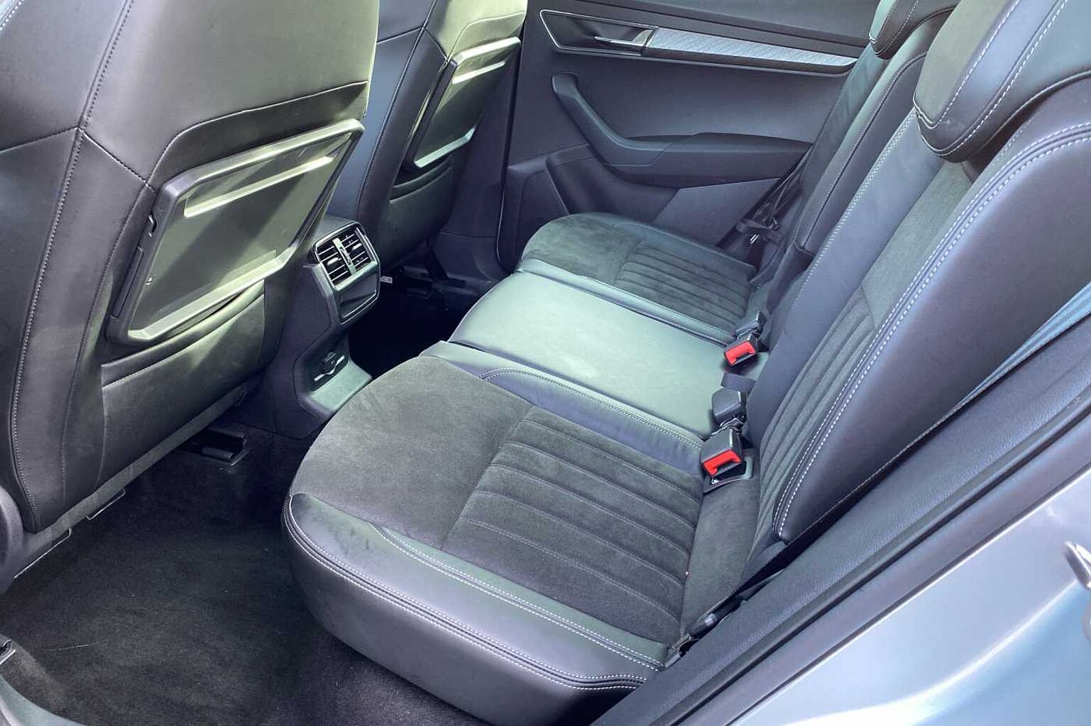 SKODA KAROQ 1.0 TSI 116 SE L 5dr