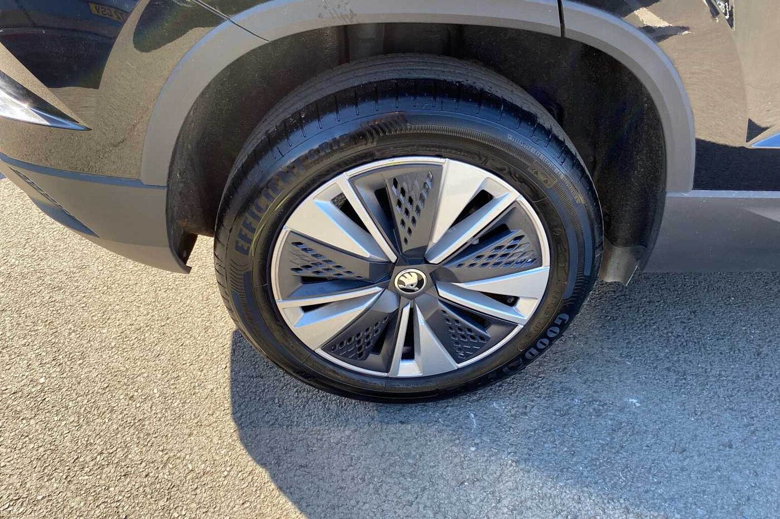 SKODA KAROQ 1.0 TSI SE Drive 5dr