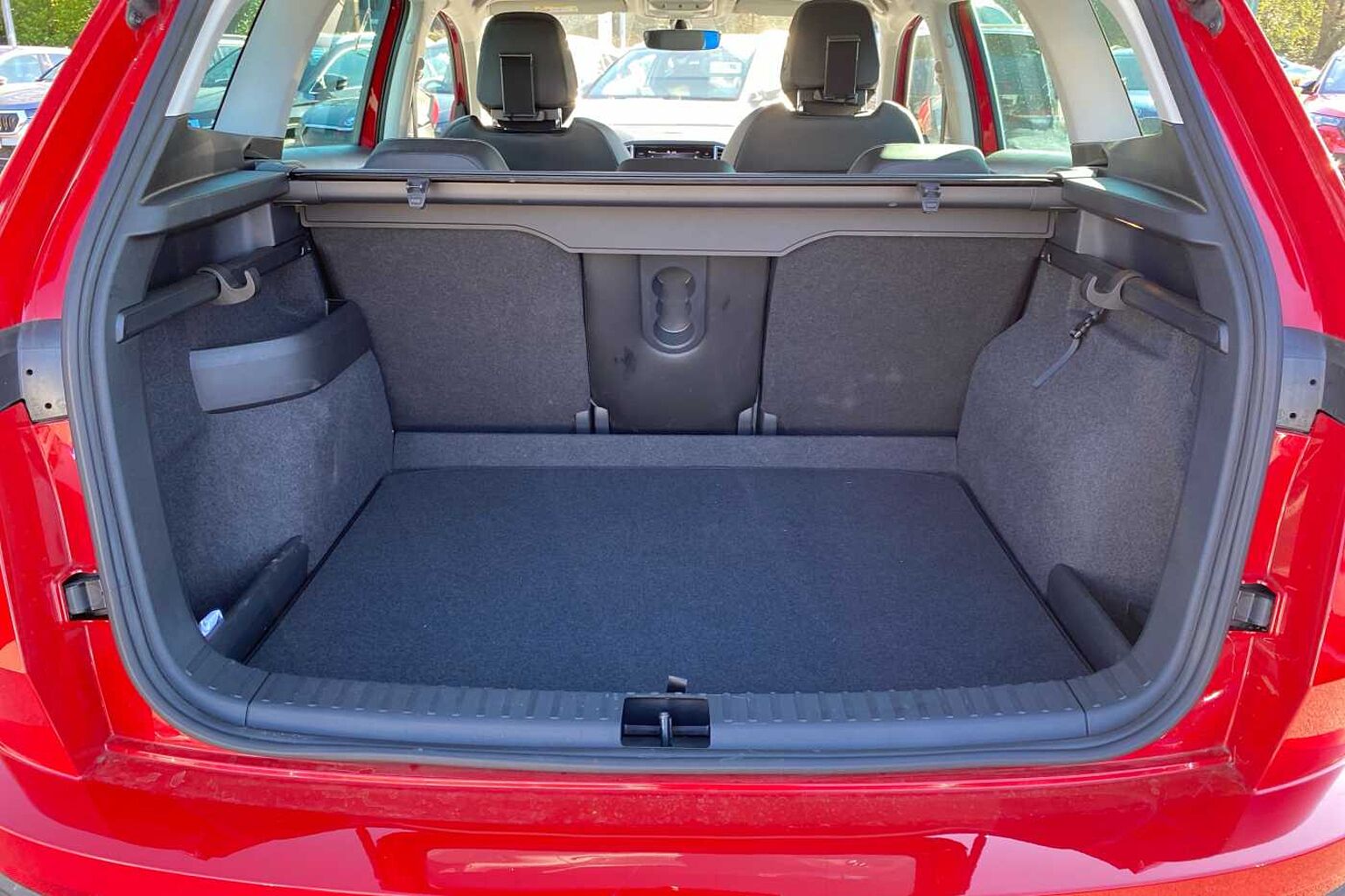 SKODA KAROQ 1.5 TSI SE L 5dr