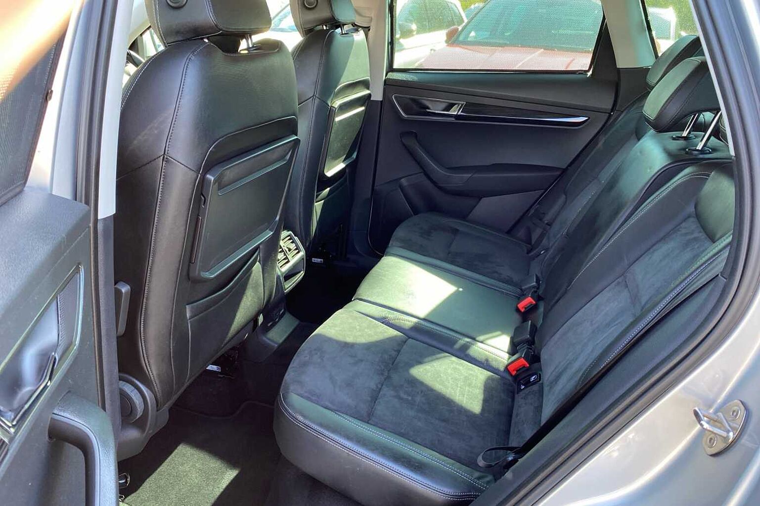SKODA KAROQ 1.5 TSI SE L 5dr DSG