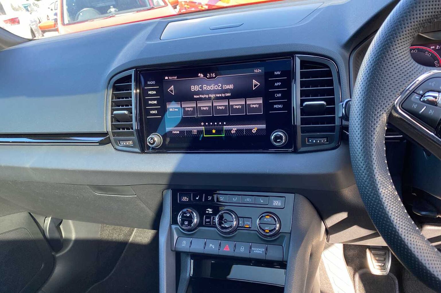 SKODA KAROQ 1.5 TSI Sportline 5dr