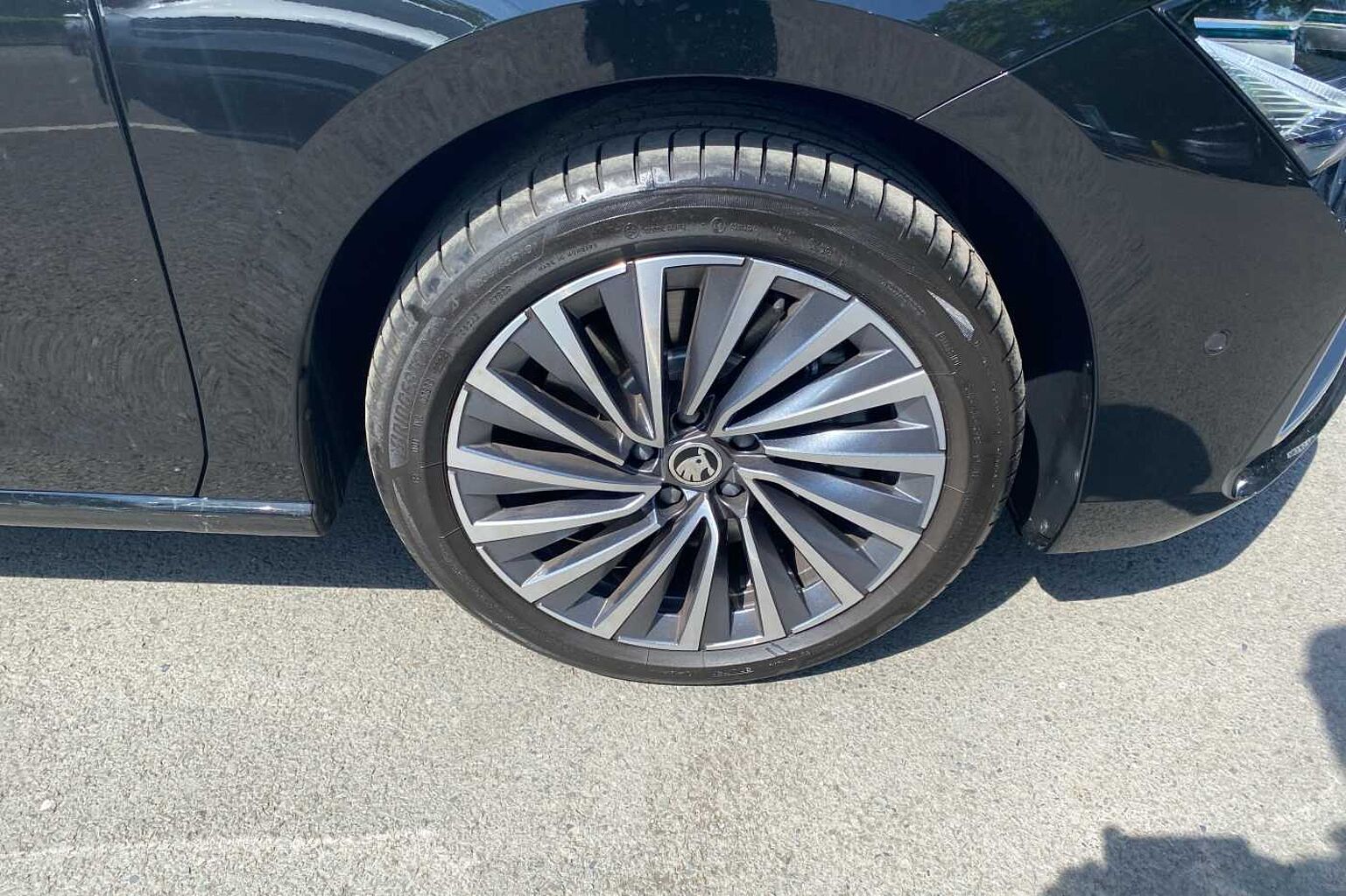 SKODA SUPERB 2.0 TDI 193 Laurin + Klement 4X4 5dr DSG