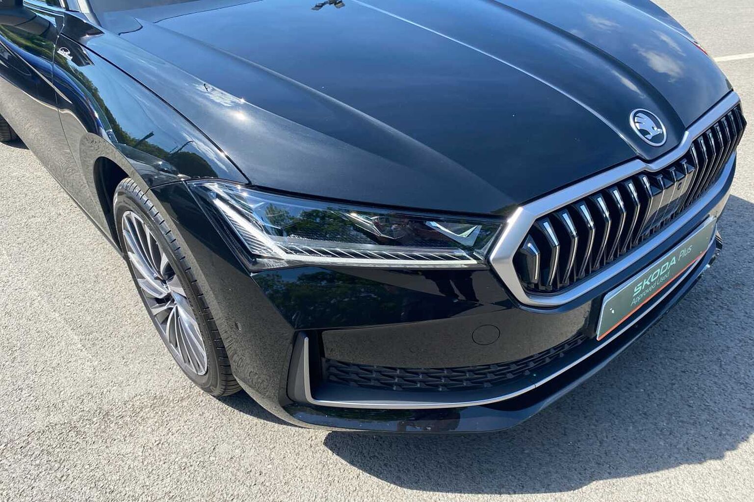 SKODA SUPERB 2.0 TDI 193 Laurin + Klement 4X4 5dr DSG
