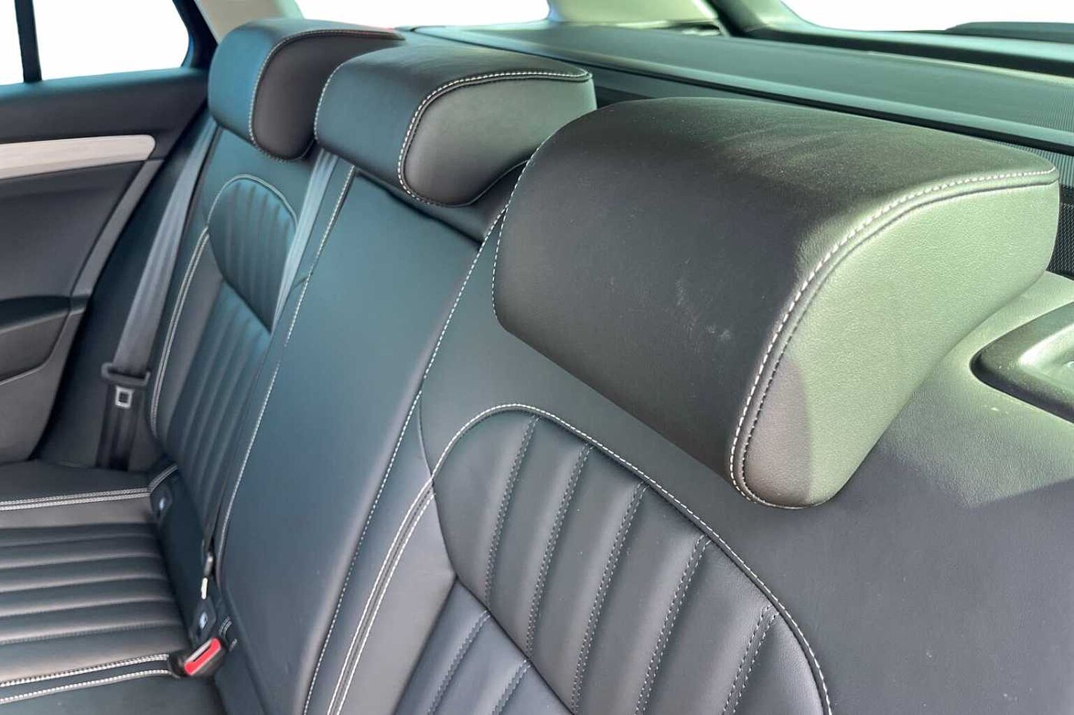 SKODA SUPERB Estate SE Technology