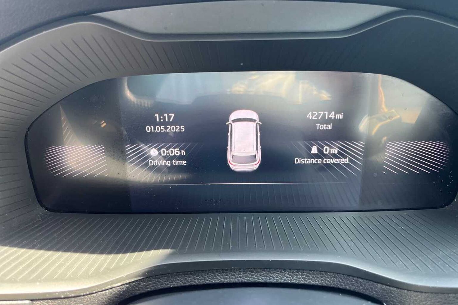SKODA KAROQ Estate SE Drive