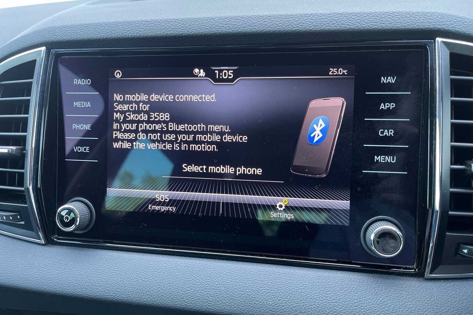 SKODA KAROQ Estate SE Drive