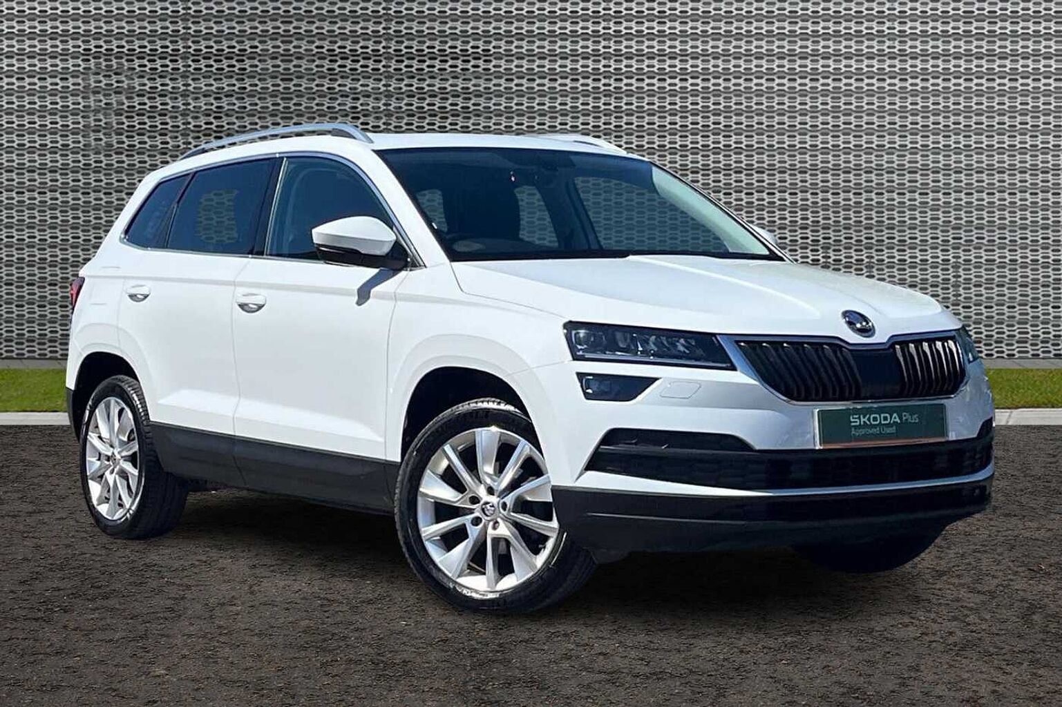 SKODA KAROQ Estate SE L