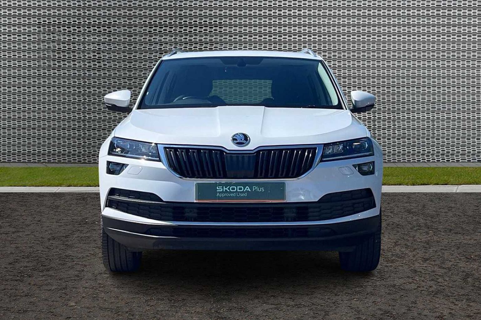 SKODA KAROQ Estate SE L