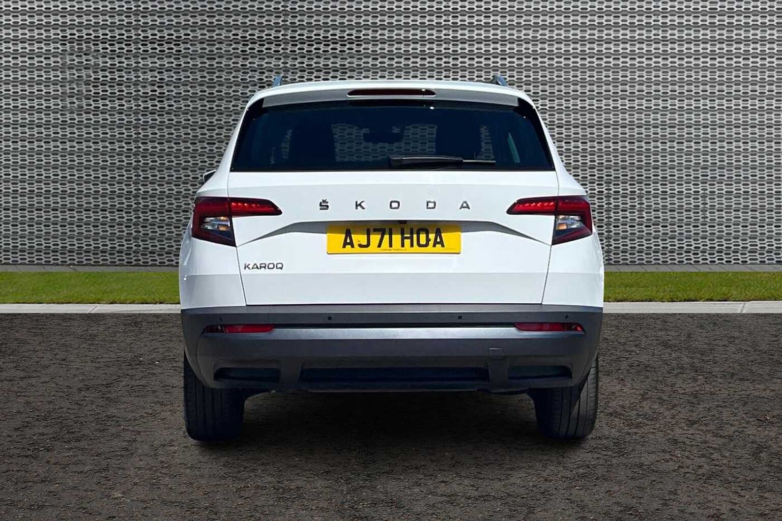 SKODA KAROQ Estate SE L