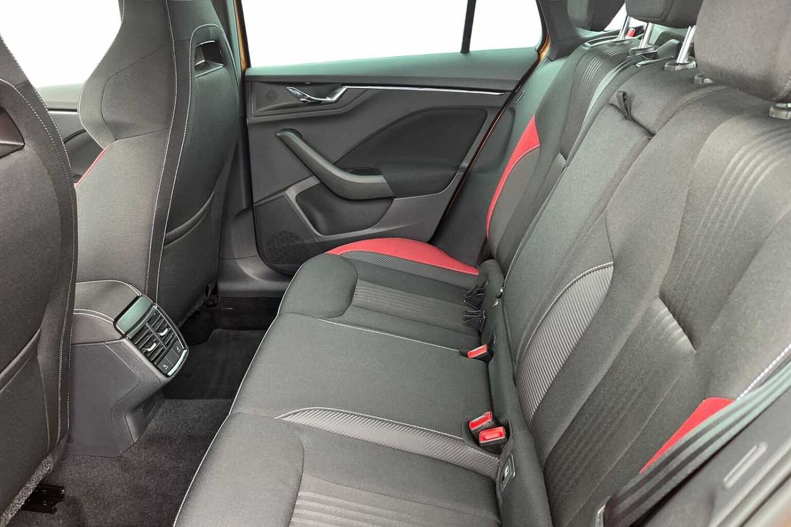 SKODA Kamiq 1.5 TSI ACT Monte Carlo SUV 5dr Petrol DSG Euro 6 (s/s) (150 ps)