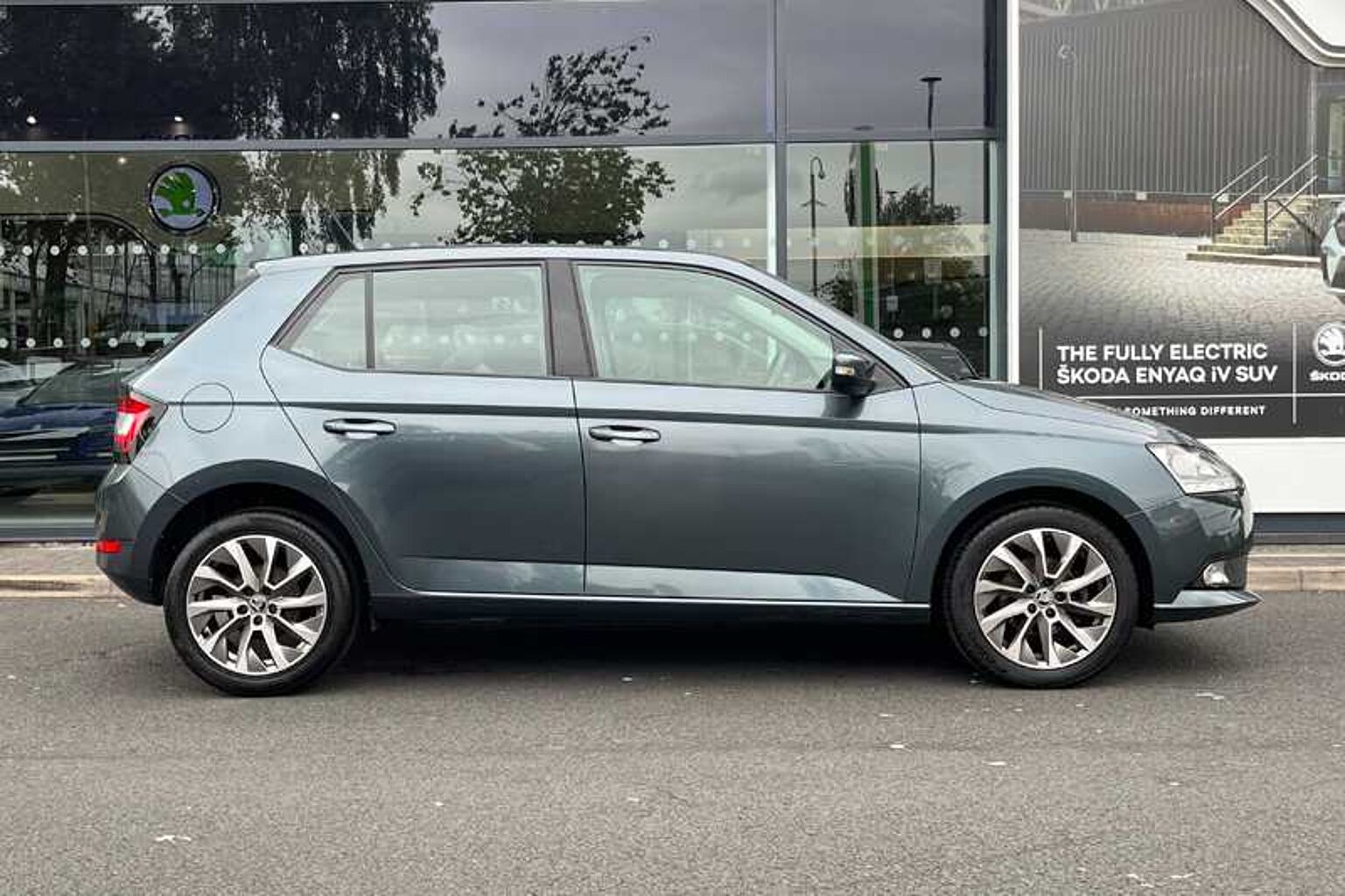 SKODA Fabia 1.0 MPI (60ps) SE Drive 5-Dr Hatchback
