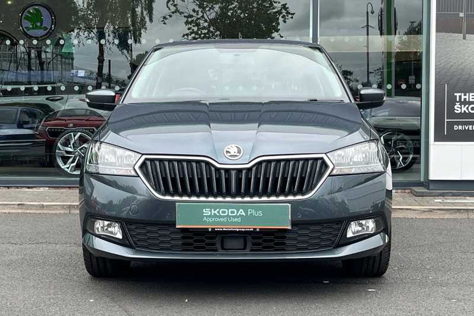 SKODA Fabia 1.0 MPI (60ps) SE Drive 5-Dr Hatchback