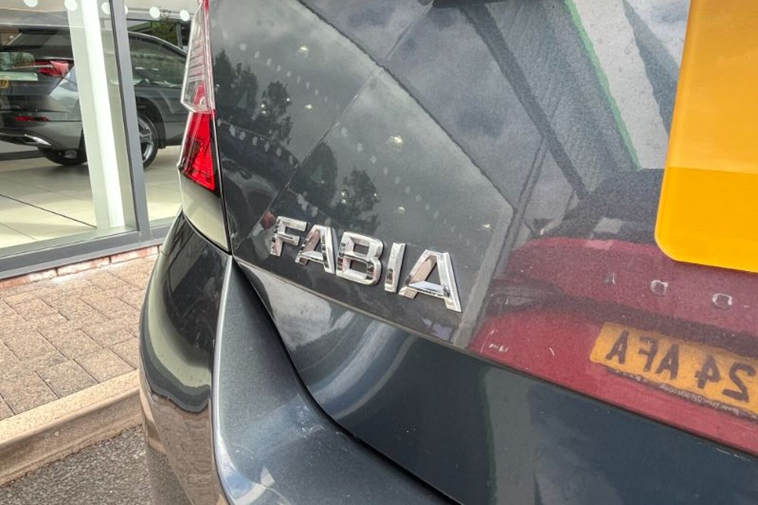 SKODA Fabia 1.0 MPI (60ps) SE Drive 5-Dr Hatchback