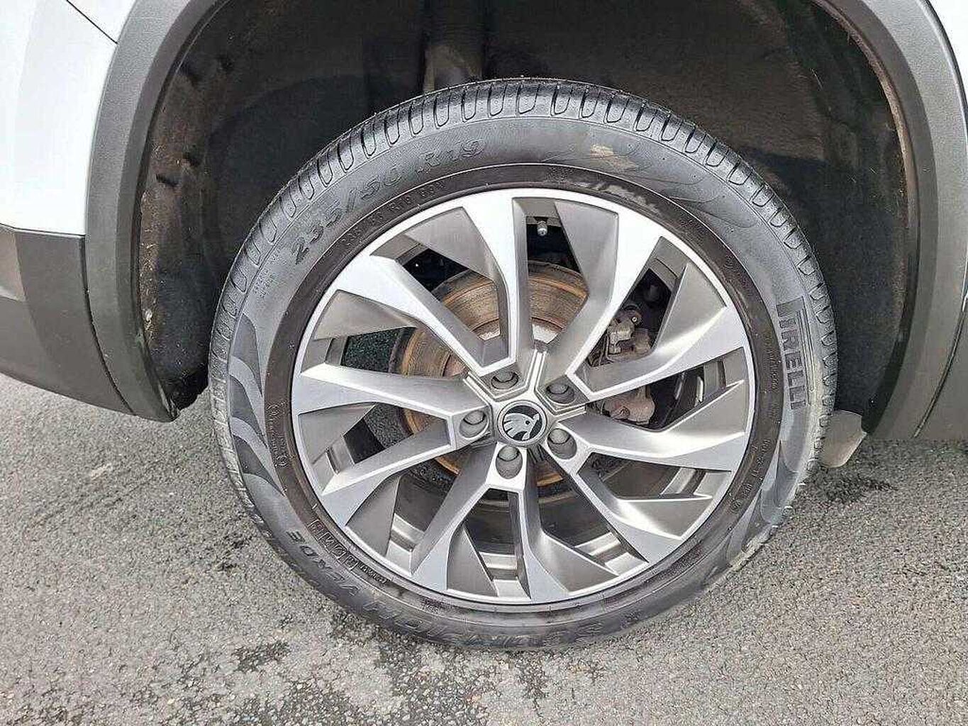 SKODA Kodiaq 1.5 TSI (150ps) SE Drive (7 seats) ACT DSG