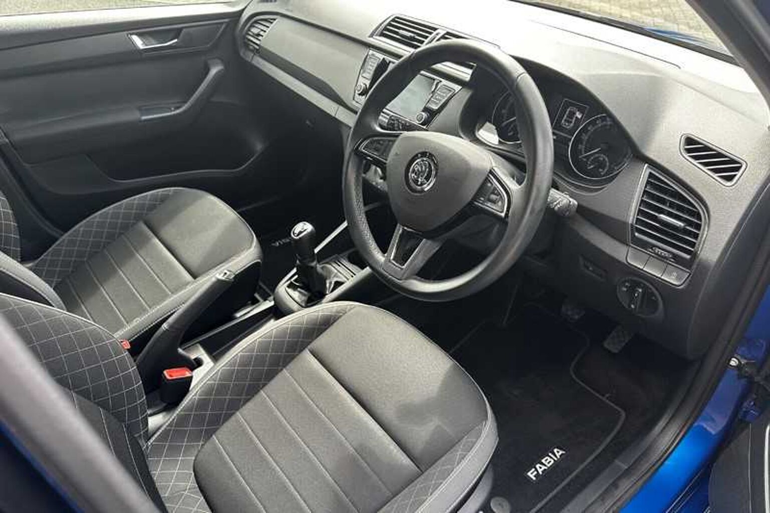 SKODA Fabia 1.0 TSI SE (95PS) S/S 5-Dr Hatchback
