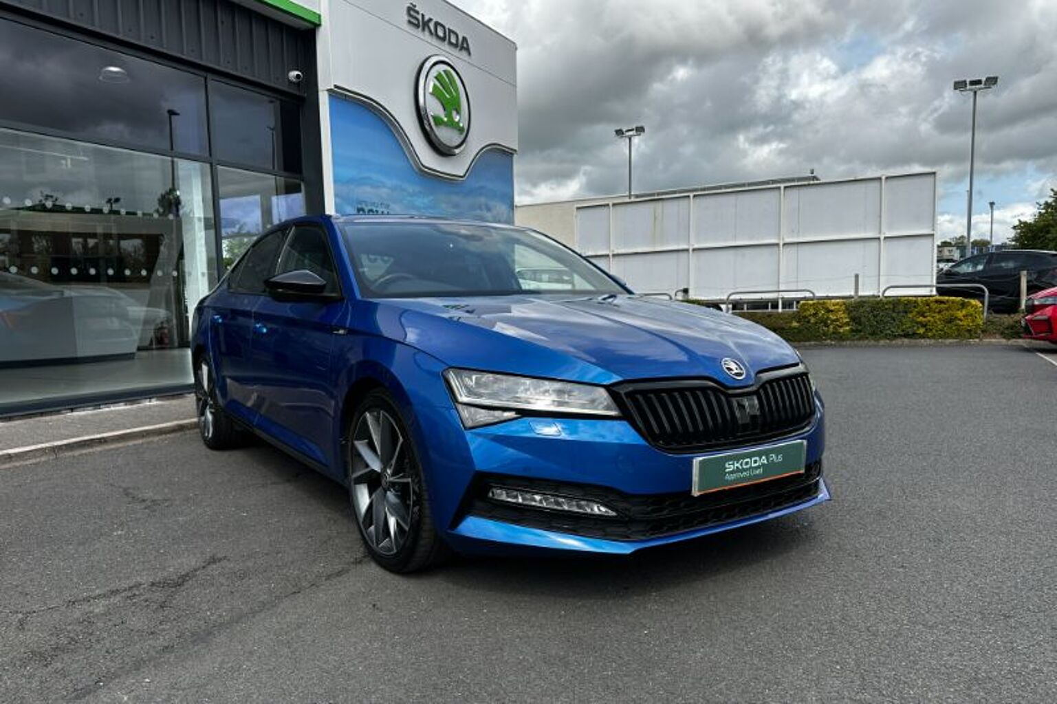SKODA Superb 2.0 TSI (190ps) SportLine Plus DSG Hatch