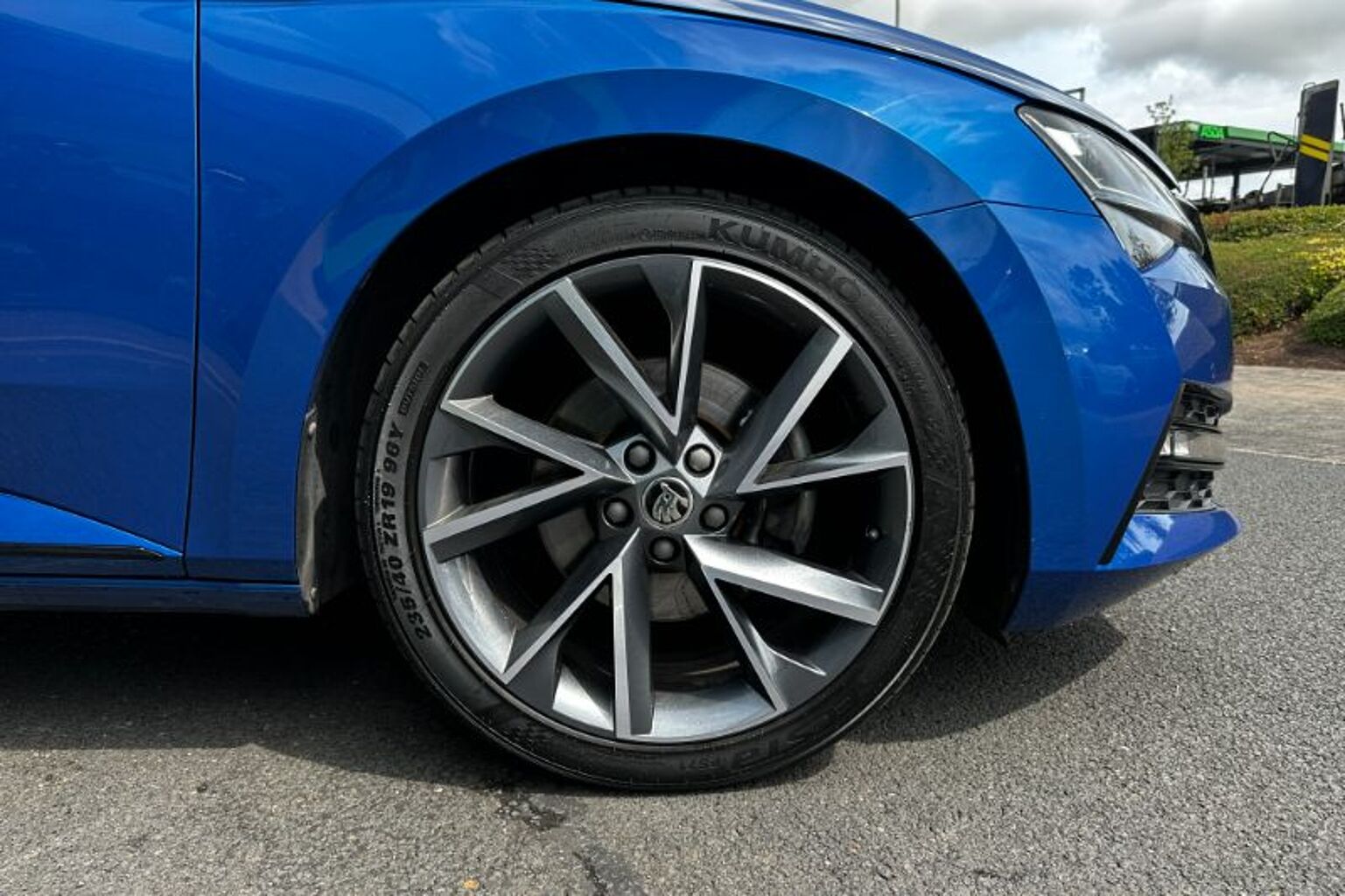 SKODA Superb 2.0 TSI (190ps) SportLine Plus DSG Hatch