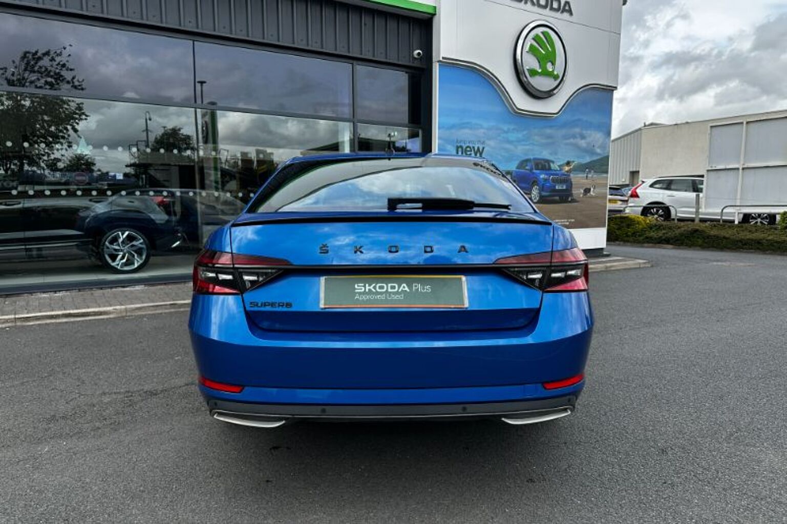 SKODA Superb 2.0 TSI (190ps) SportLine Plus DSG Hatch