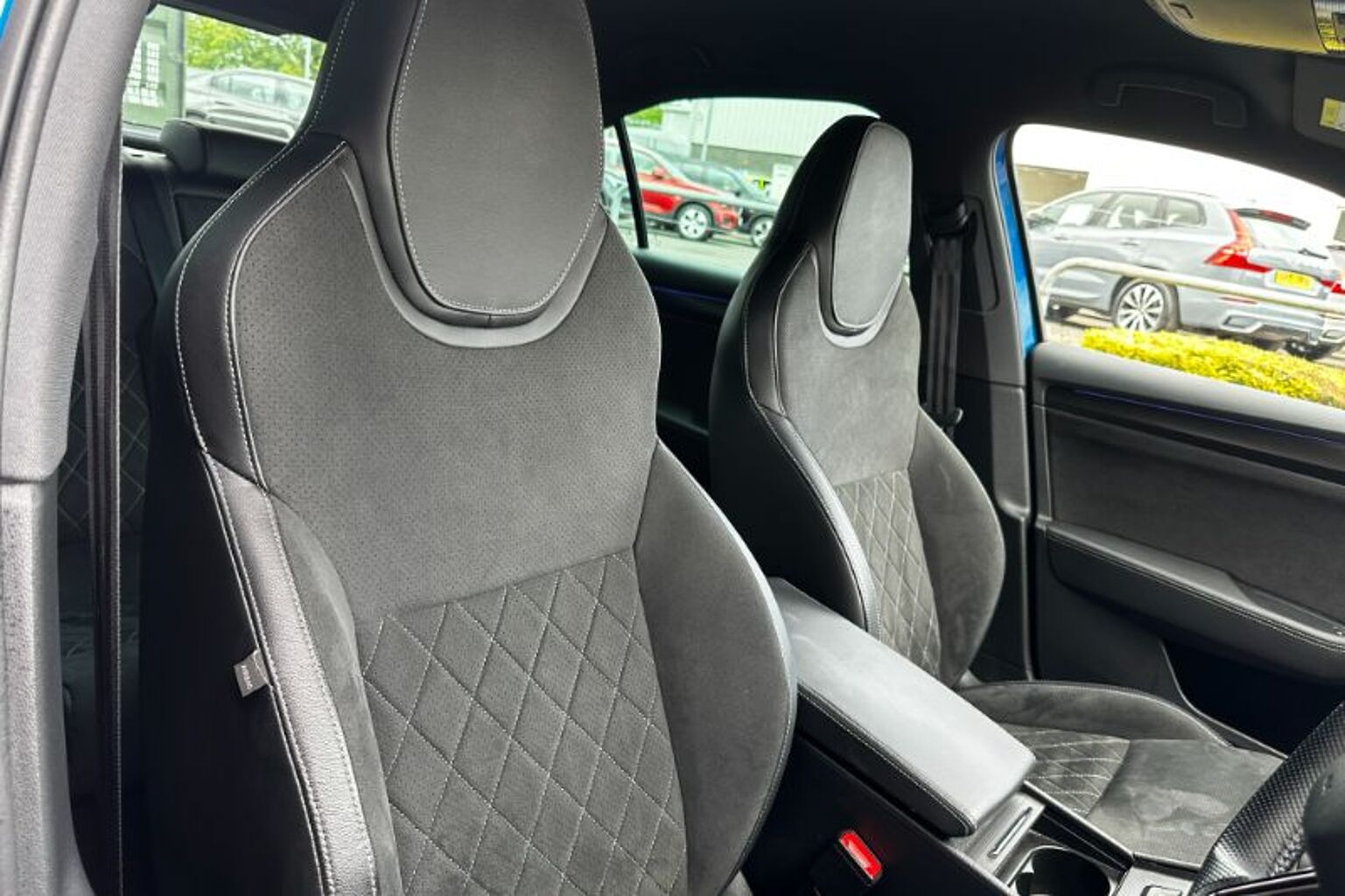 SKODA Superb 2.0 TSI (190ps) SportLine Plus DSG Hatch