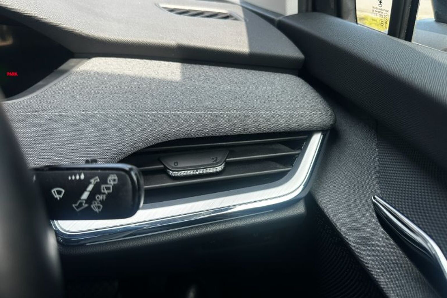 SKODA Enyaq iV E (179ps) 60 62 Kwh