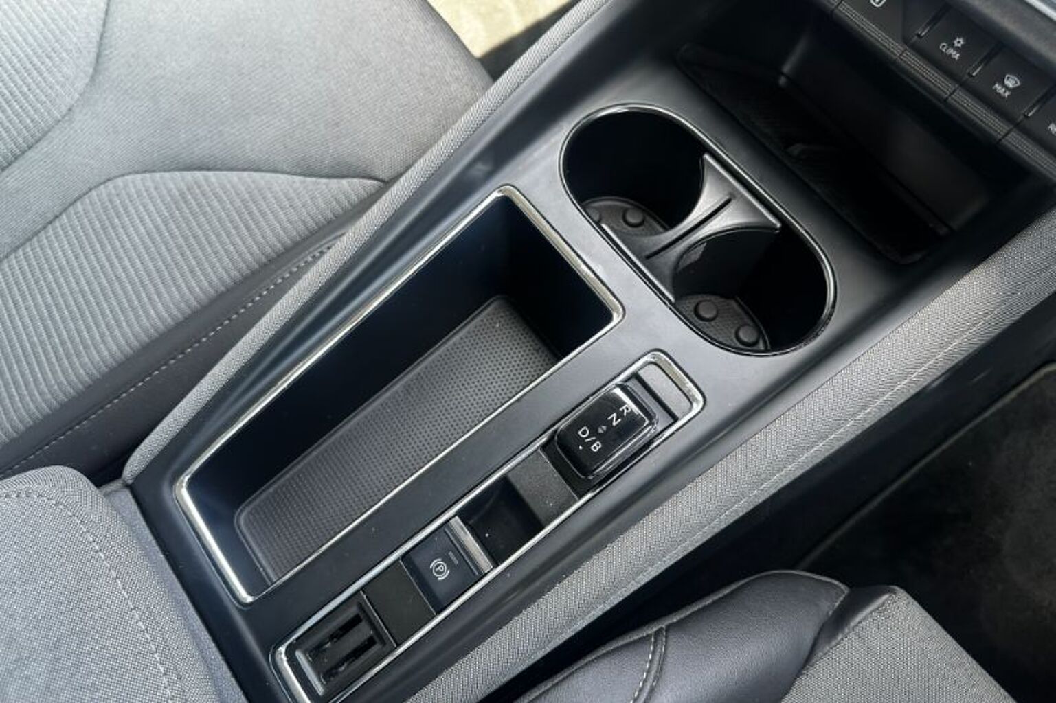 SKODA Enyaq iV E (179ps) 60 62 Kwh