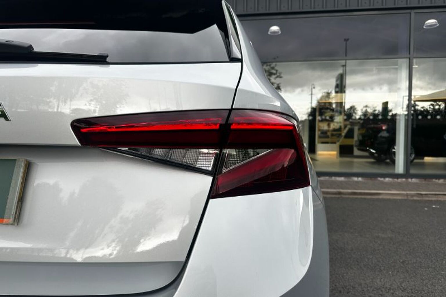 SKODA Fabia 1.0 TSI 116 Colour Edition 5dr